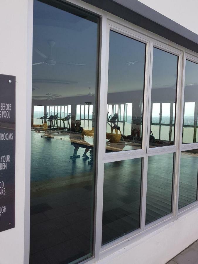 Hz Homestay @Ascotte Boulevard Semenyih Exterior foto